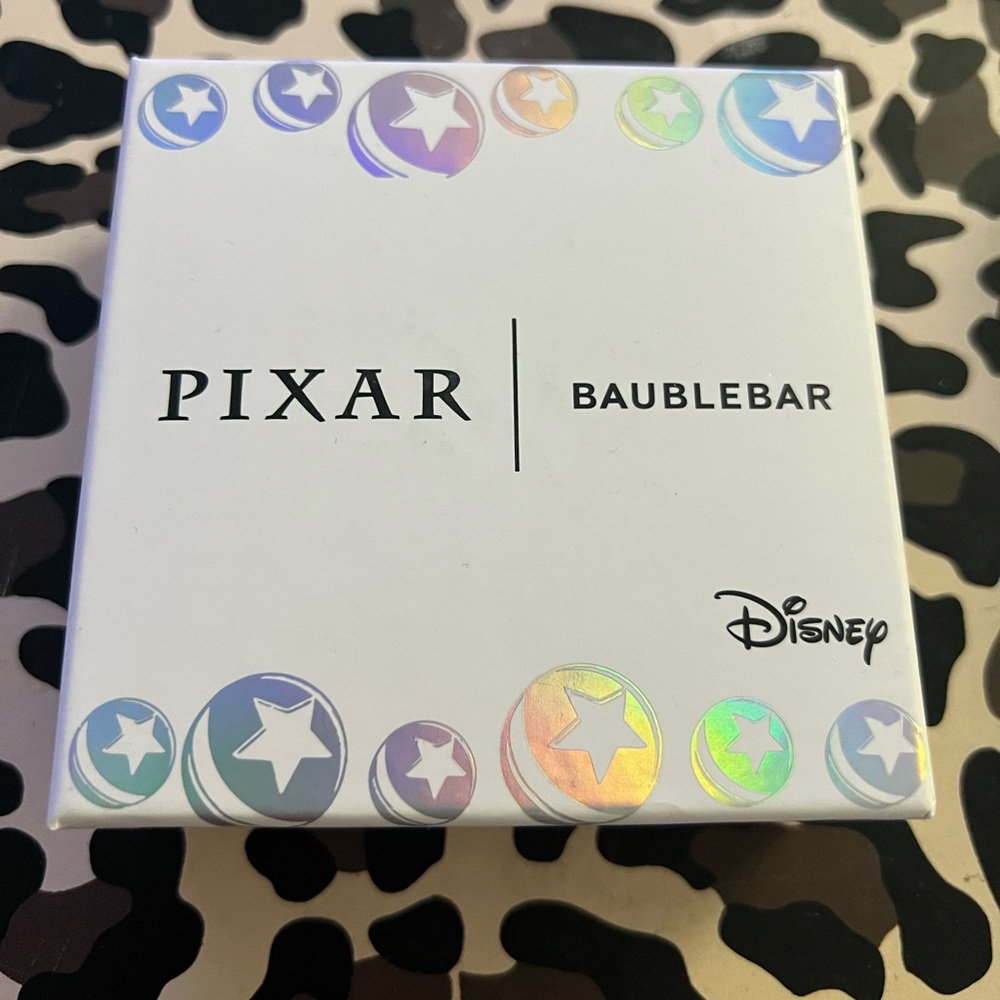 SOLD💰Disney Pixar Toy Story ALIENS earrings NWB - Picture 2 of 5